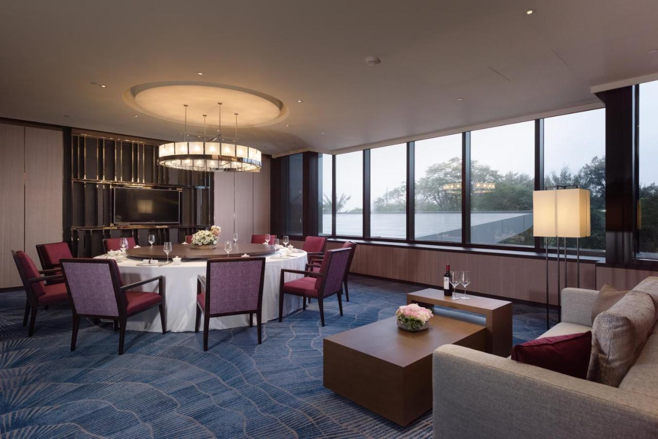 Crowne Plaza Tainan By Ihg Ξενοδοχείο Εξωτερικό φωτογραφία The Club at The Landmark, Hong Kong
