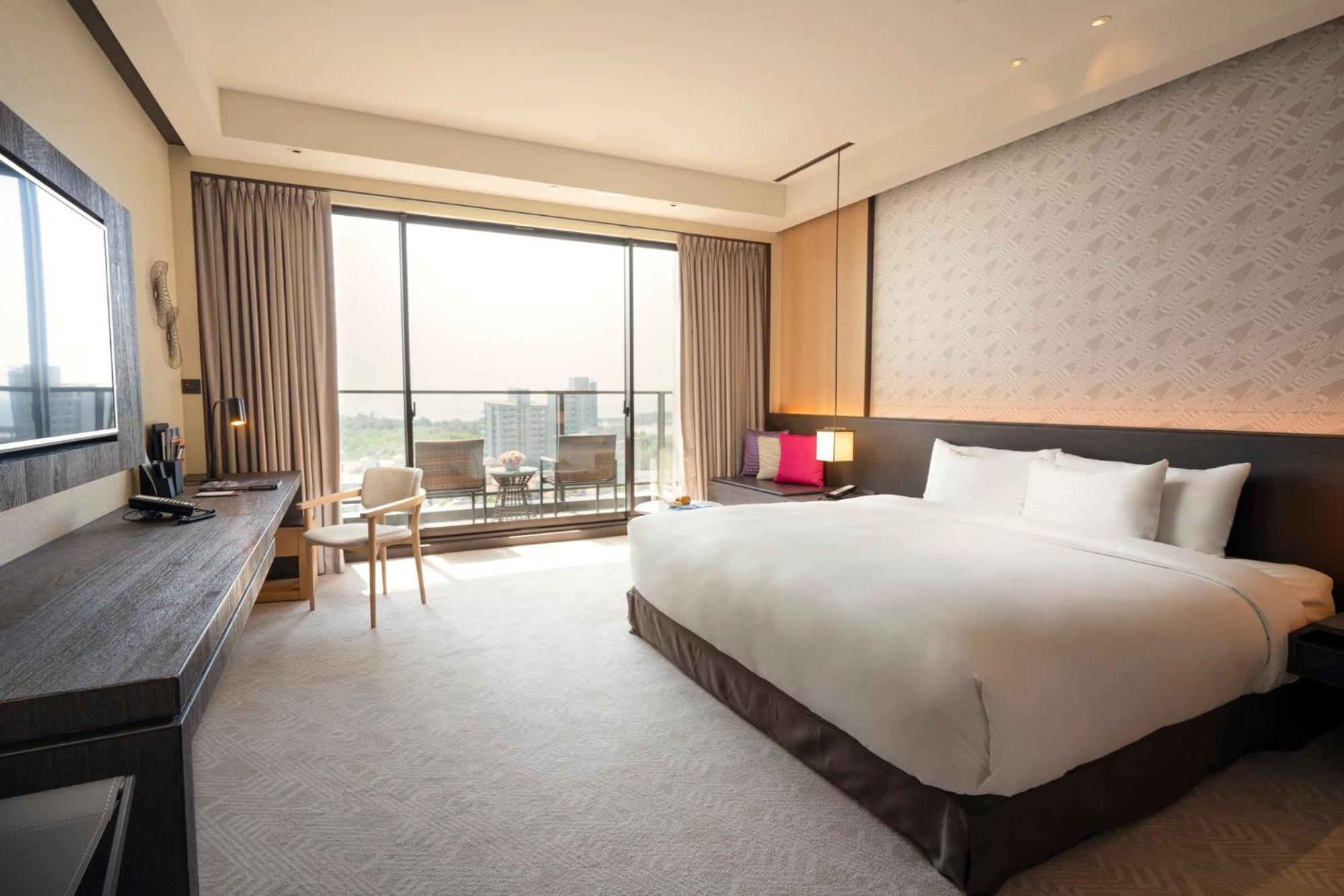 Crowne Plaza Tainan By Ihg Ξενοδοχείο Εξωτερικό φωτογραφία Deluxe Room