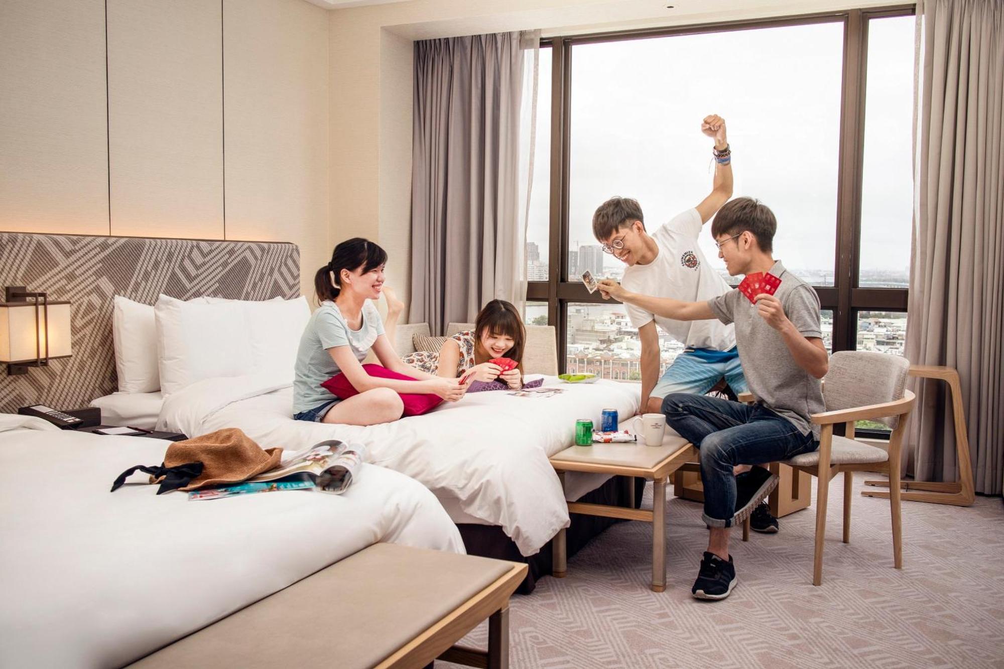 Crowne Plaza Tainan By Ihg Ξενοδοχείο Εξωτερικό φωτογραφία Family room